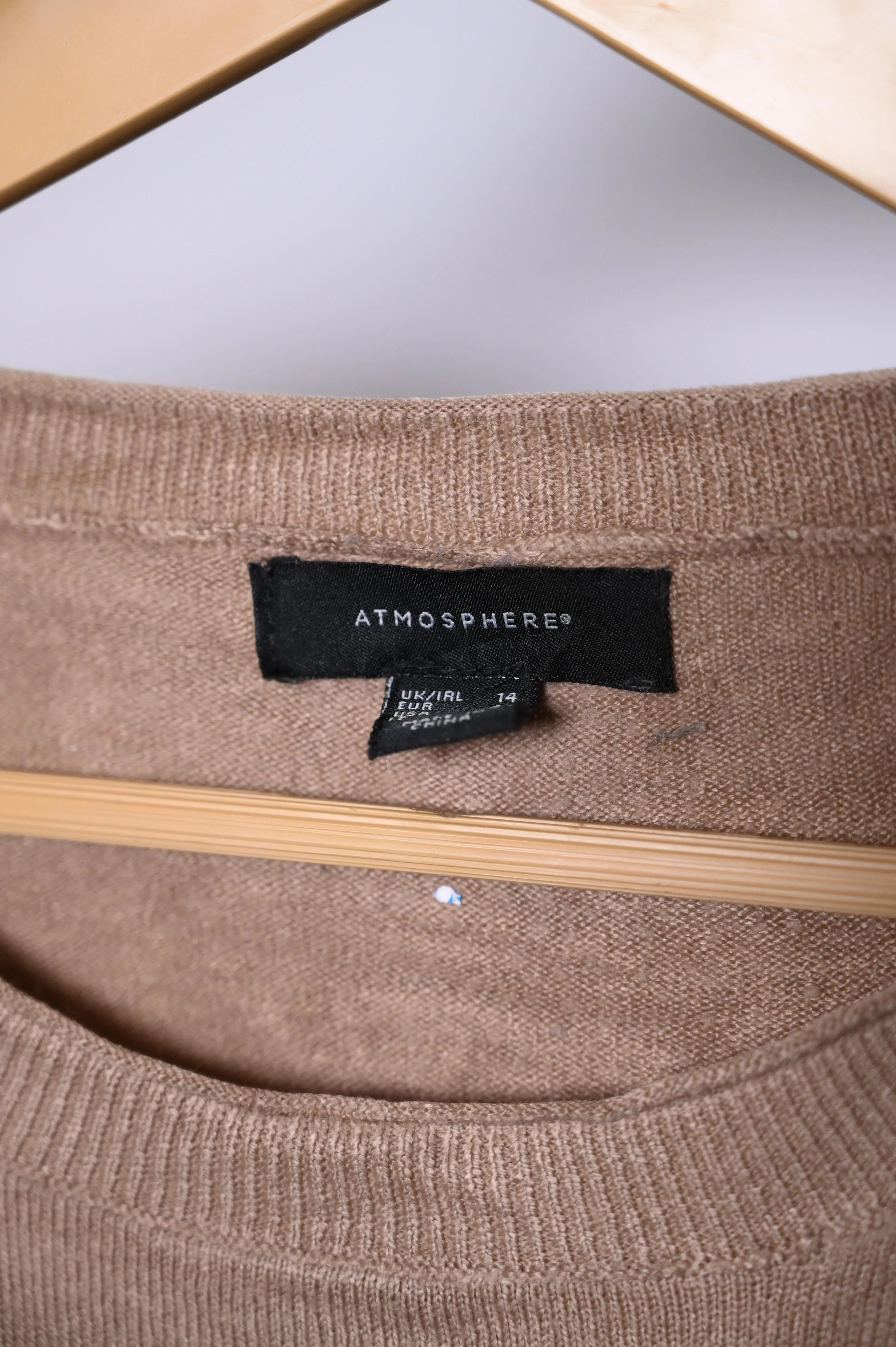 Atmosphere Camel Sweatshirt (Medium)