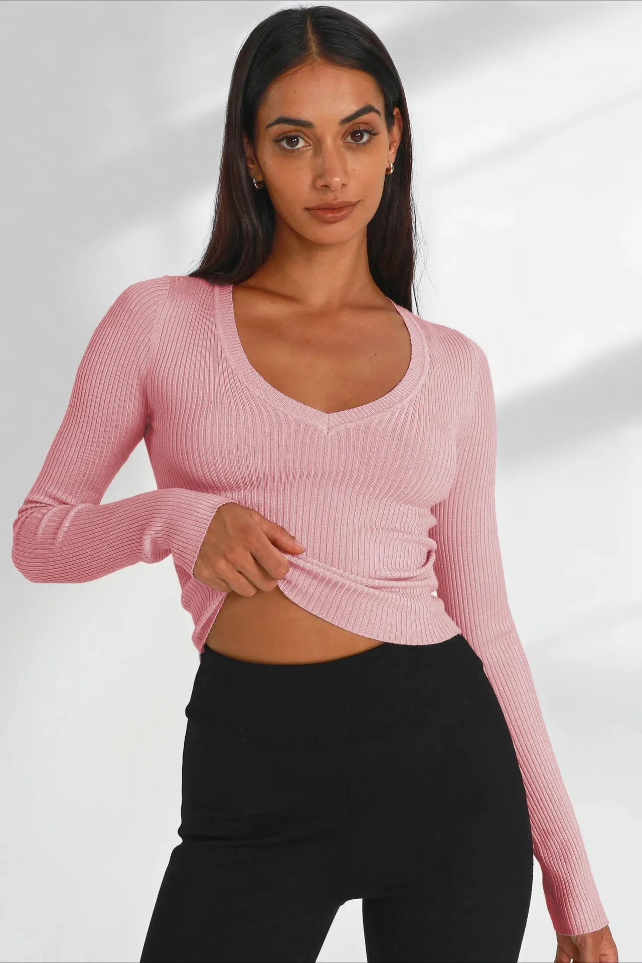 Chic Ribbed V-Neck Cropped Long Sleeve Top