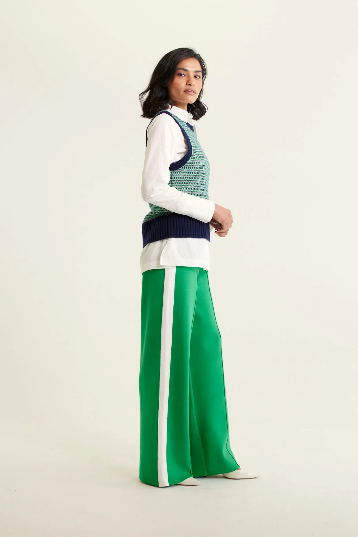 Houston Merino Cashmere Vest In Peacoat