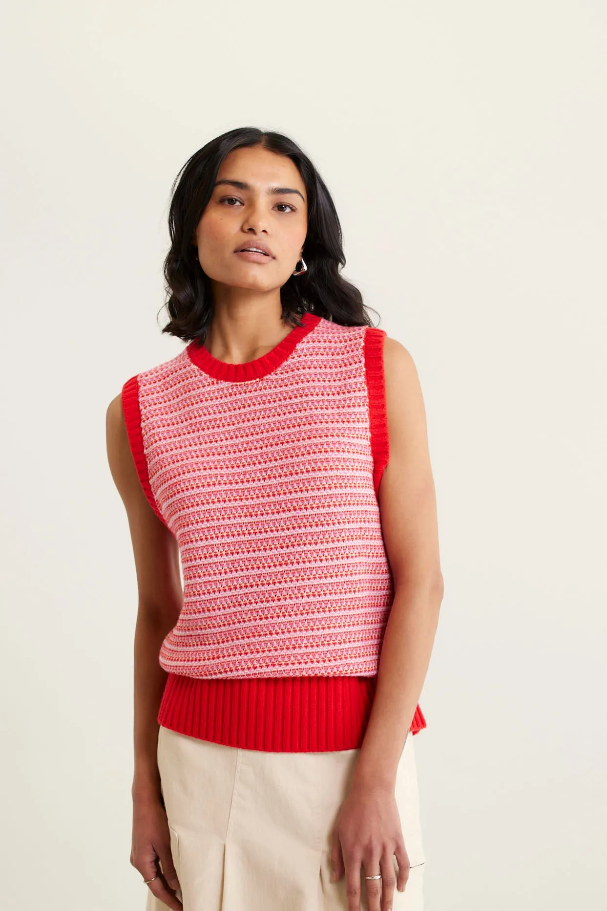 Houston Merino Cashmere Vest In Red