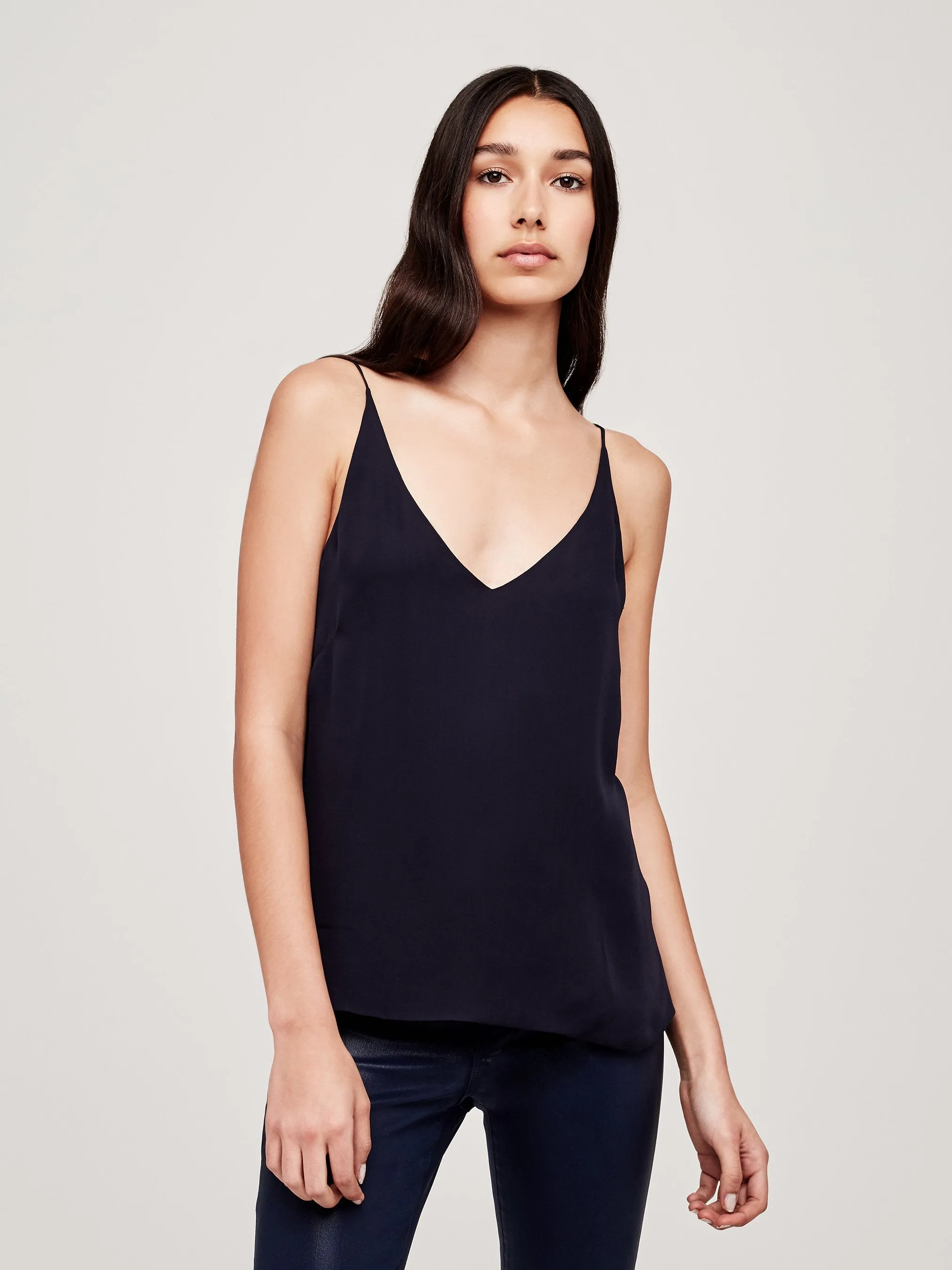 L'AGENCE GABRIELLA V NECK TANK