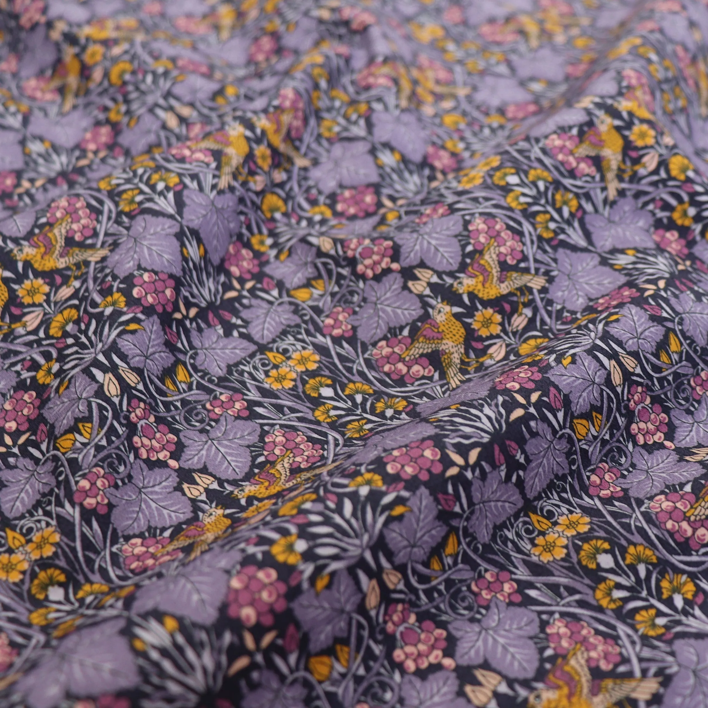 Liberty Fabrics - Vine Thief - Piccadilly Cotton Poplin - SALE