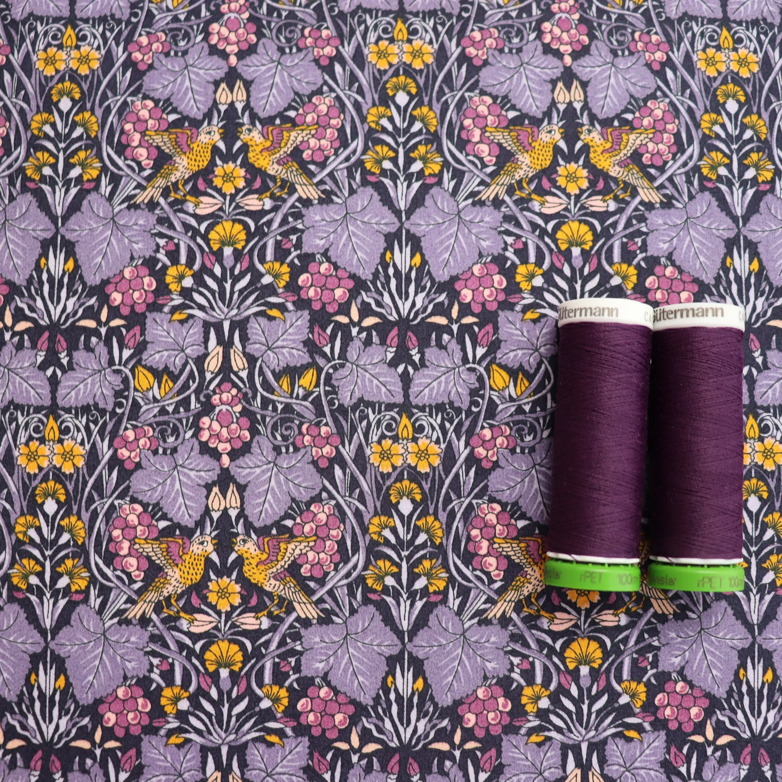 Liberty Fabrics - Vine Thief - Piccadilly Cotton Poplin - SALE