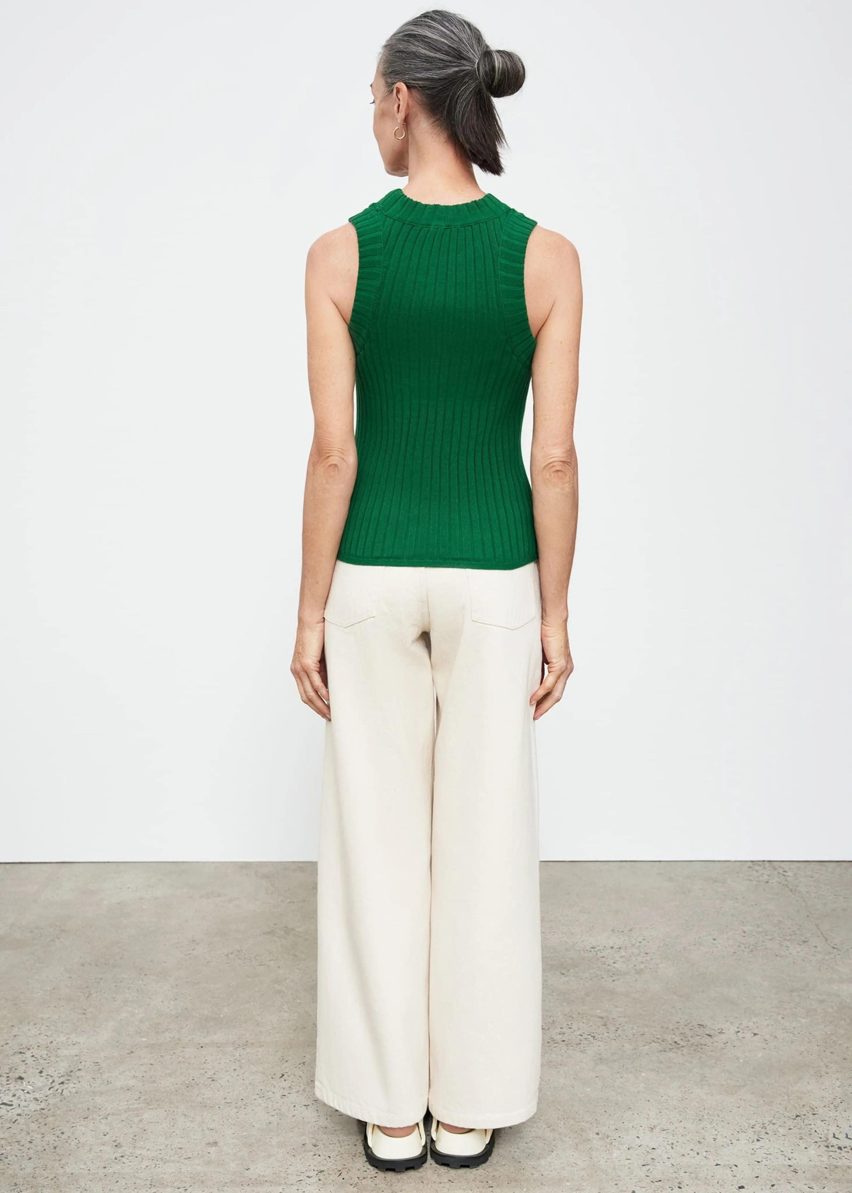 Solar singlet, green
