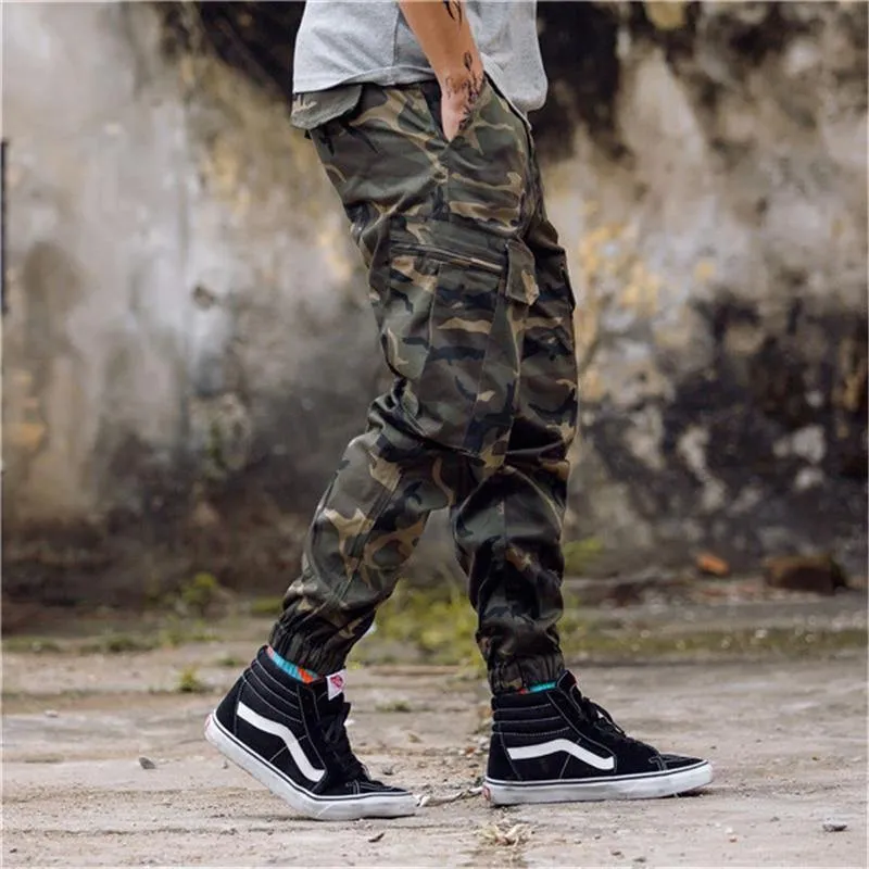 Streetwear Men's Camouflage Loose Fit Cargo Joggers